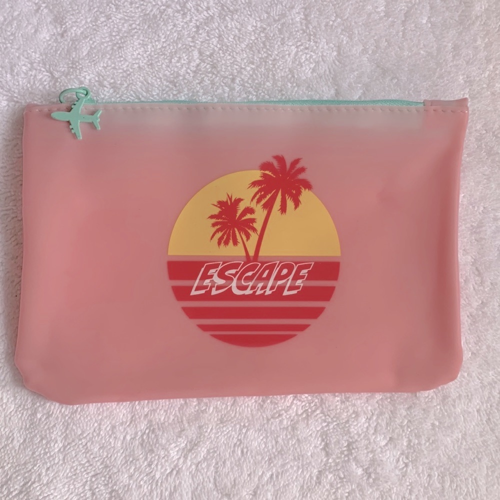 Cute Travel inspired Makeup Bag